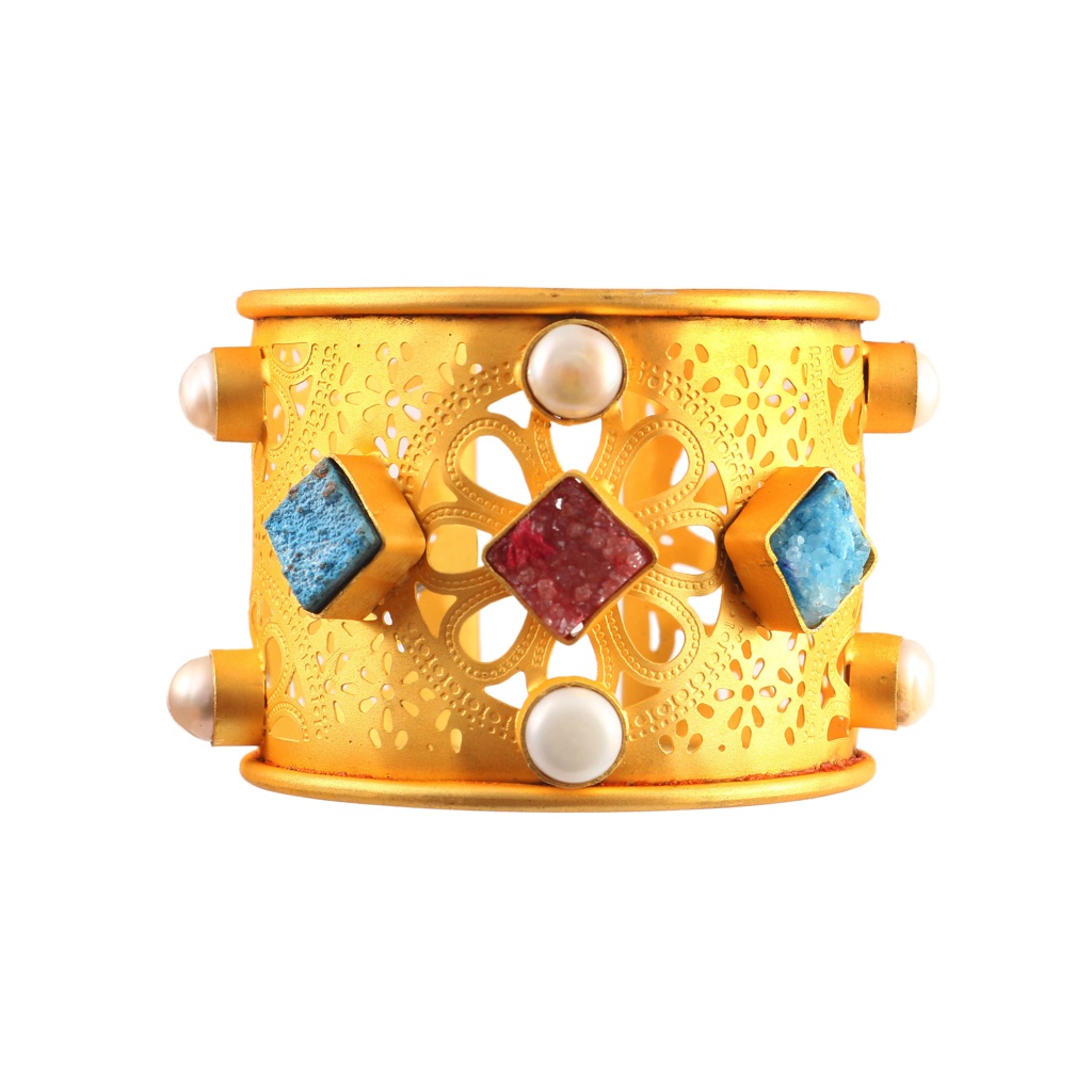 Modern Cuff.